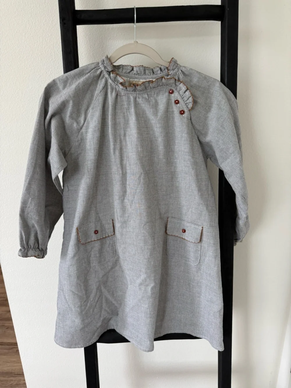 Girls' Gray Ruffle-Neck Long Sleeve Formal Dress